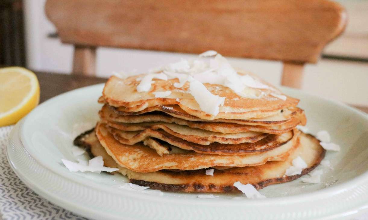 Yoghurt pannenkoeken met een vleugje citroen