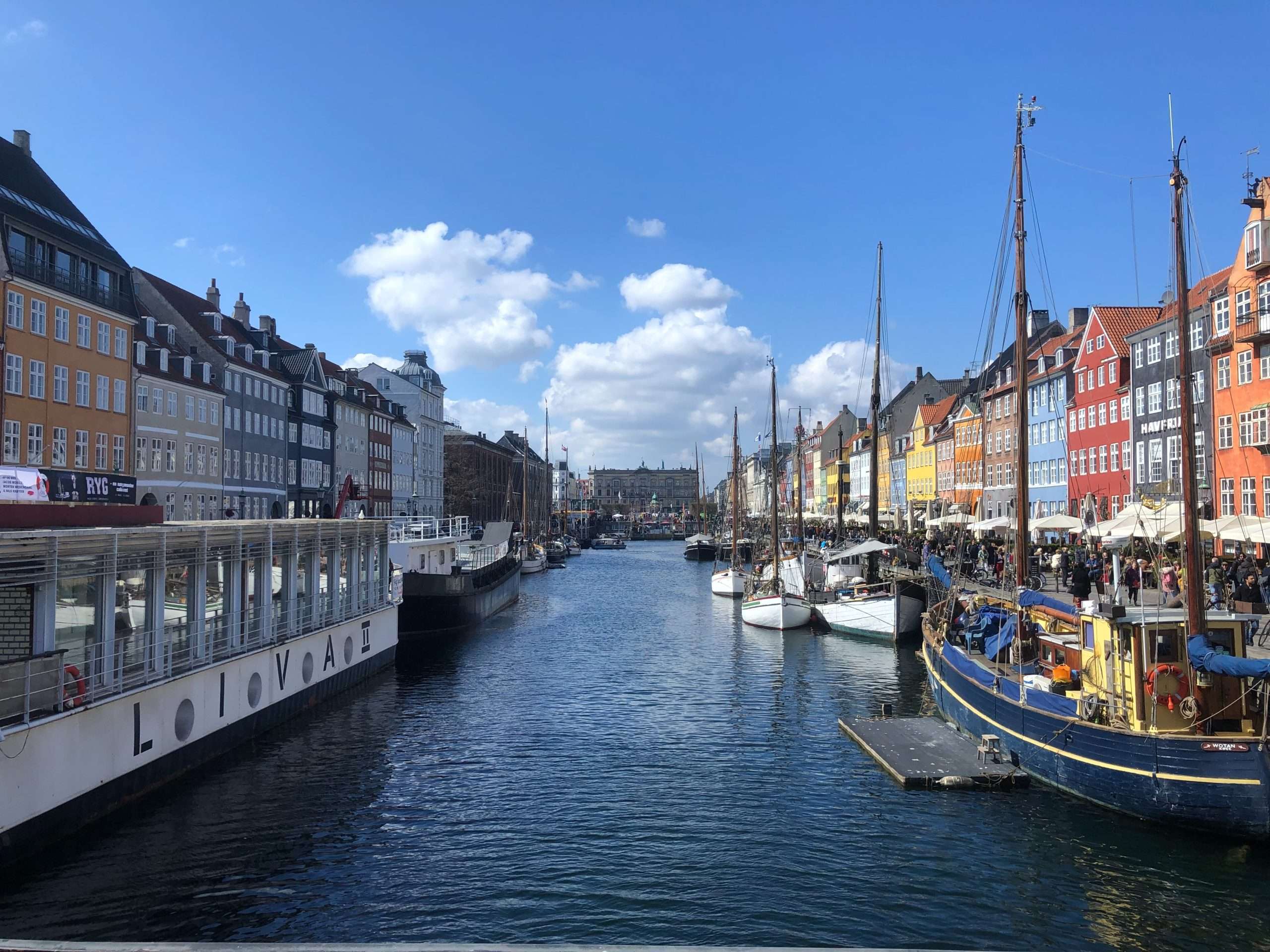 #Kopenhagen
#Scandinavië
#DenemarkenAvontuur
#Inburgeren
#DeenseCultuur
#NieuwLeven
#ExpatsLeven
#NatuurInDenemarken
#DenemarkenReizen
#LevenInHetBuitenland