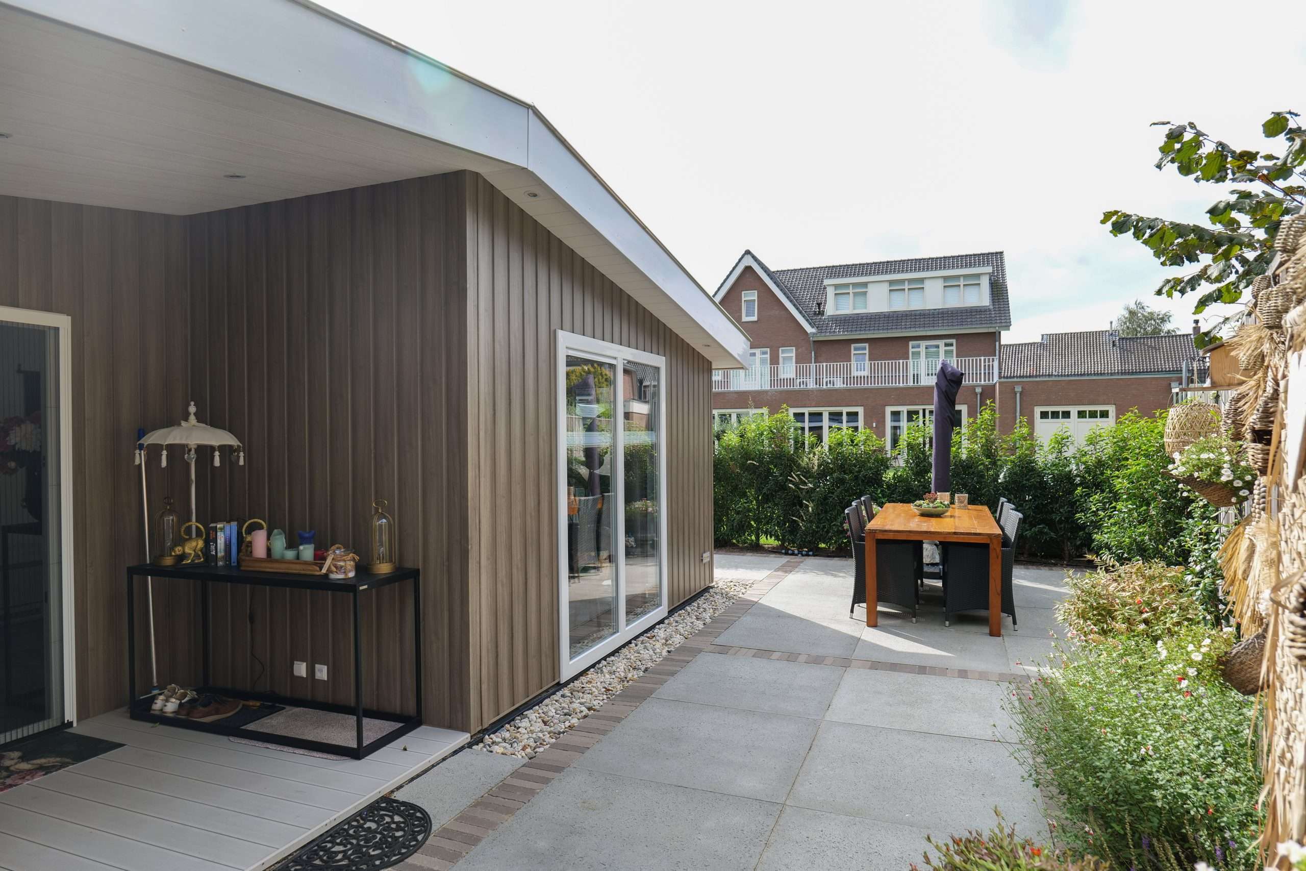 Thuisgevoel
Comfortabel wonen
Praktische zorg
Oud worden
Gezinswoning
Mantelzorger
Kleinkinderen
Familiezorg
Ouderdom
Vergrijzing zorg
Bejaardenwoning
Wonen in de tuin
Ouderenhuisvesting
Zorg dichtbij huis
Zelfstandigheid
Verzorging
Gezin
Bijgebouw
Woonunit
Invalide woning